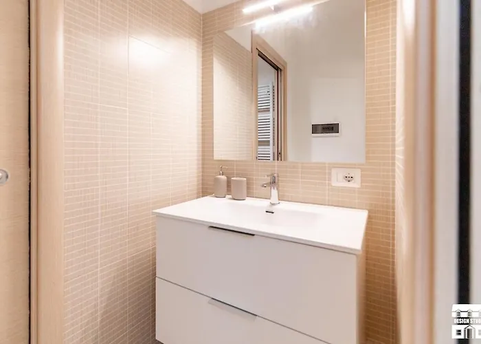 Grabbia 5 By Design